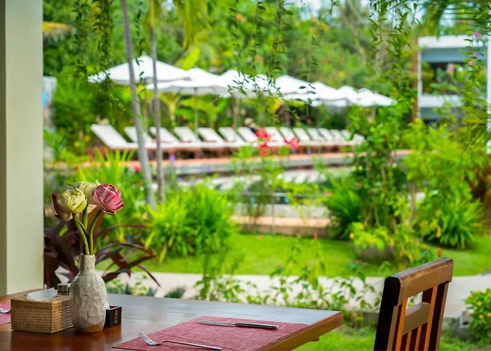Khmer House 4*