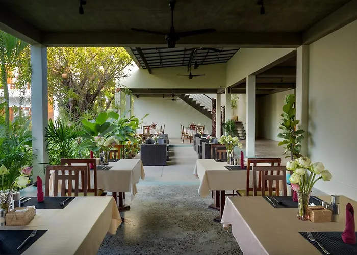 Khmer House 4*
