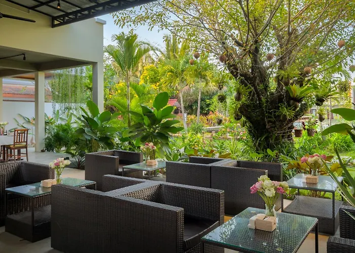Hotel Khmer House 4*