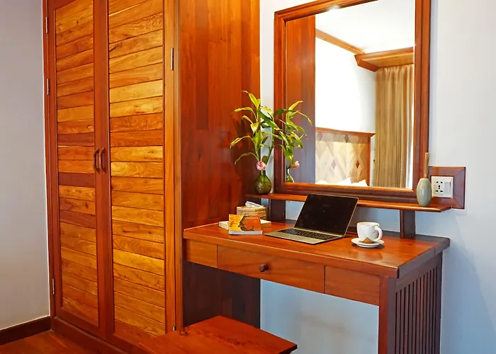 Khmer House Hotel 4*