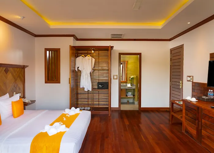 Hotel Khmer House