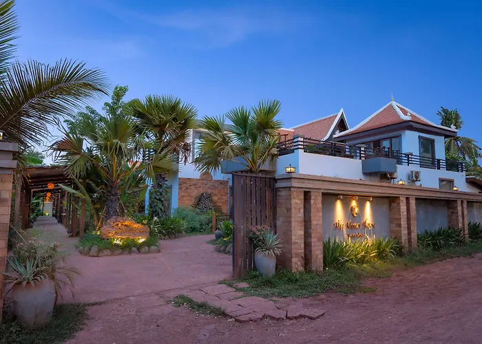 Hotel Khmer House 4*